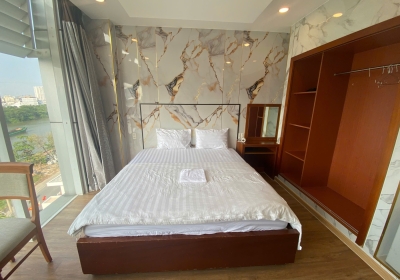 PHÒNG ĐÔI CỬA SỔ VIP 